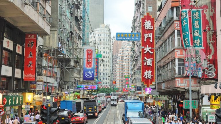 مدیر اجرایی مدیریت دارایی چین پیش بینی می کند که ETF های بیت کوین در هنگ کنگ از آمریکا فراتر رود